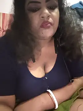 Deborbhavi222 online show from April 2026 06:21:01 PM