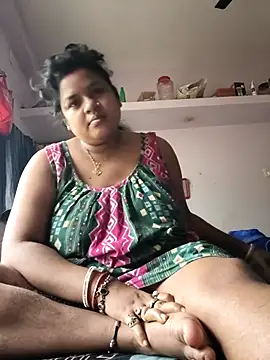 Deborbhavi222 online show from March 2026 10:32:02 AM