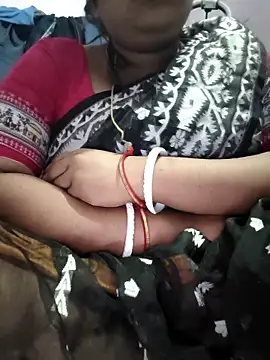 Deborbhavi222 online show from May 2026 05:16:02 PM