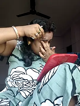 Deborbhavi222 online show from March 2026 09:33:02 AM