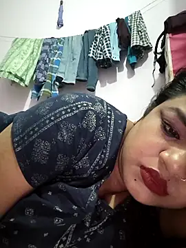 Deborbhavi222 online show from April 2026 04:26:01 PM