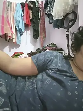 Deborbhavi222 online show from July 2026 06:07:02 PM