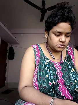 Deborbhavi222 online show from January 2026 05:44:02 AM