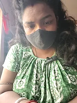 Deborbhavi222 online show from April 2026 09:27:02 AM