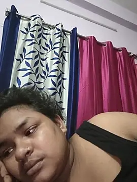 Deborbhavi222 online show from May 2026 06:47:02 PM
