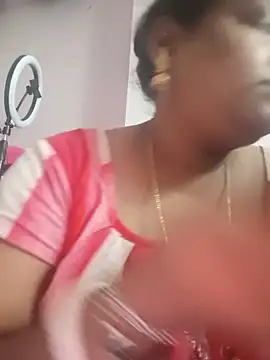 Deborbhavi222 online show from June 2026 03:00:01 AM