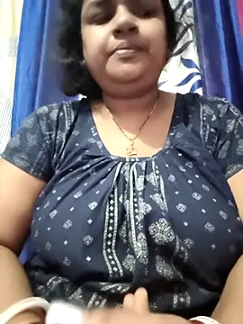 Deborbhavi222 online show from February 2026 09:44:02 AM