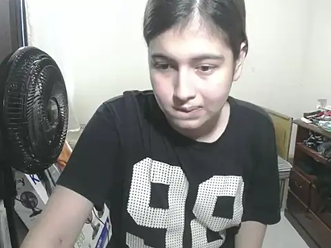 Snapshot of Mirage_Sertori chatting on December 2025 09:14:01 PM Mirage Sertori online show from December 2025 09:14:01 PM