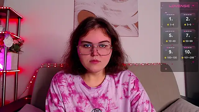  online show from December 2025 03:27:01 AM