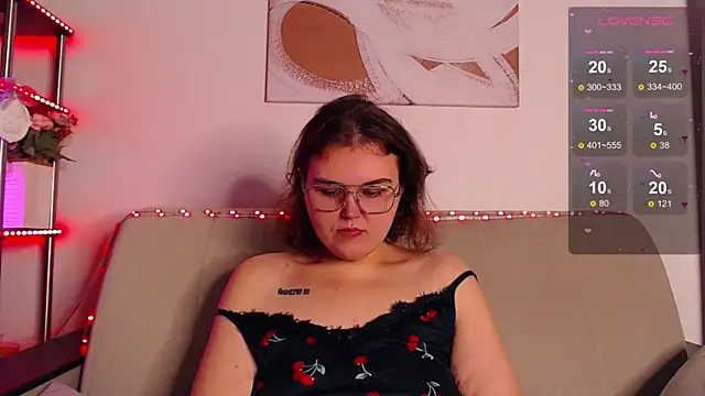  online show from December 2025 02:43:02 AM