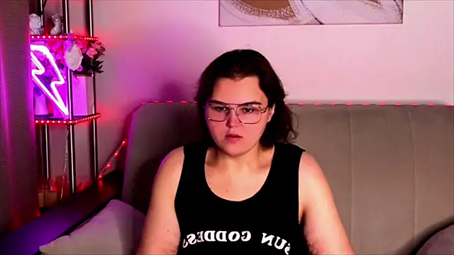  online show from October 2025 02:23:01 AM