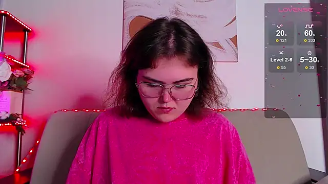  online show from December 2025 04:01:01 AM