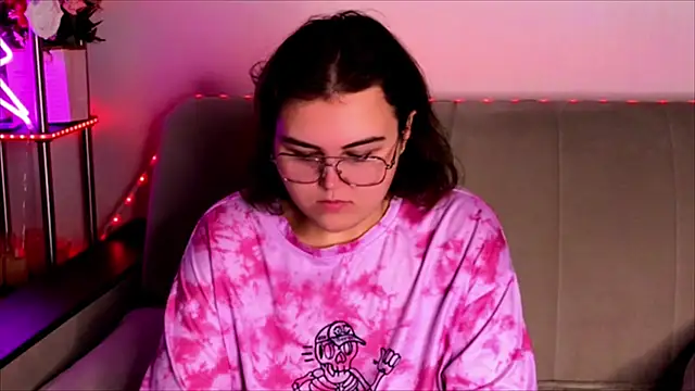  online show from November 2025 04:16:01 AM