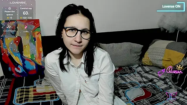 ChristinaFivePlus online show from January 2026 06:00:01 PM