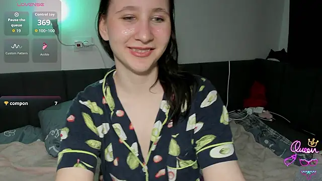 ChristinaFivePlus online show from March 2026 03:35:01 PM