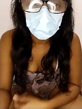 sexybolegirl online show from February 2026 05:21:02 PM
