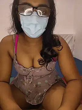 sexybolegirl online show from June 2026 05:07:01 PM