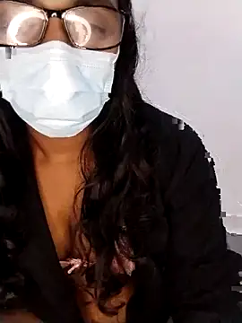 sexybolegirl online show from February 2026 06:52:01 PM