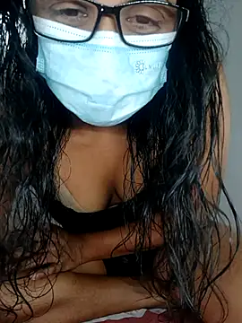 Snapshot of sexybolegirl chatting on October 2025 05:36:02 PM sexybolegirl online show from October 2025 05:36:02 PM