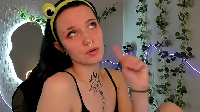 Elastikisss online show from May 2026 06:24:02 AM