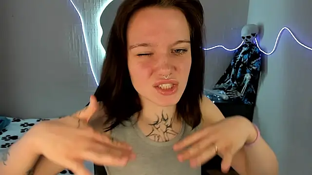 Elastikisss online show from April 2026 07:26:02 AM