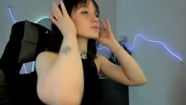 Elastikisss online show from April 2026 08:37:02 AM