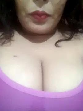 Snapshot of Mona-66 chatting on November 2025 09:52:01 PM Mona-66 online show from November 2025 09:52:01 PM