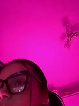 xo xy online show from January 2026 04:35:02 PM