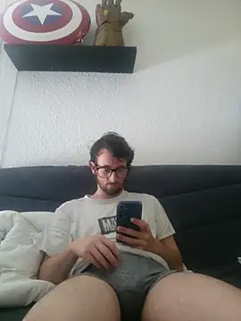 nymphomaniecouple online show from May 2026 09:43:02 AM