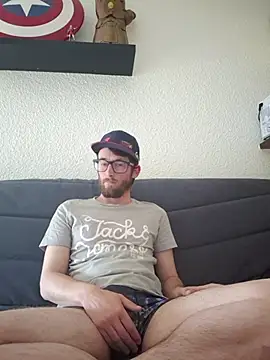 Snapshot of nymphomaniecouple chatting on April 2026 07:02:01 AM nymphomaniecouple online show from April 2026 07:02:01 AM