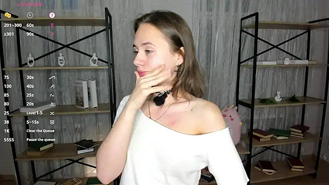 Crysta1Eva  online show from June 2026 07:20:01 PM