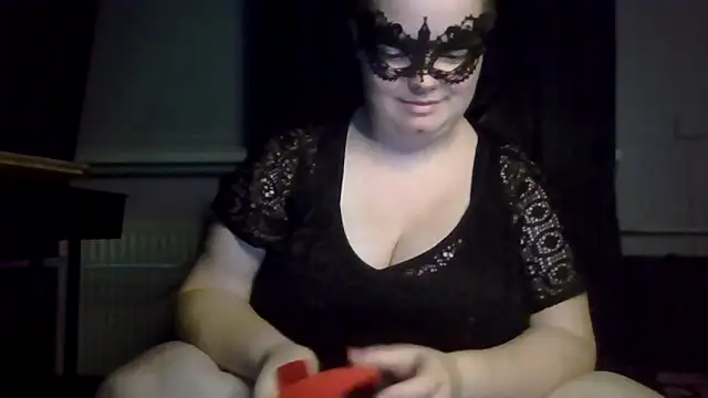 Snapshot of Katy2323 chatting on September 2025 06:37:01 PM Katy2323 online show from September 2025 06:37:01 PM