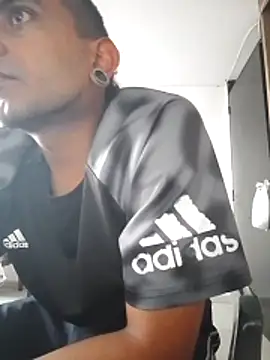 Carlandelli1 online show from February 2026 09:48:02 PM