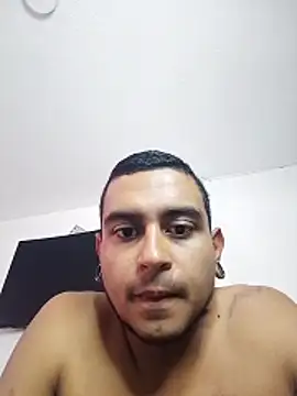 Carlandelli1 online show from March 2026 09:32:02 PM