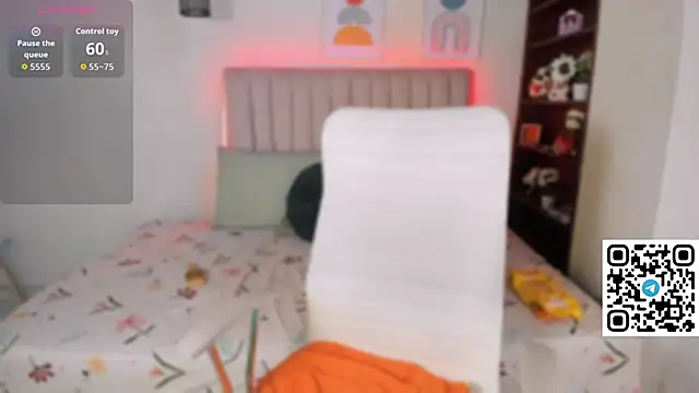 danika moriii online show from October 2025 08:09:02 PM