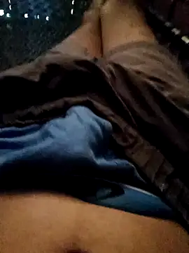 Snapshot of alone_boy802 chatting on October 2025 06:58:02 AM alone boy802 online show from October 2025 06:58:02 AM