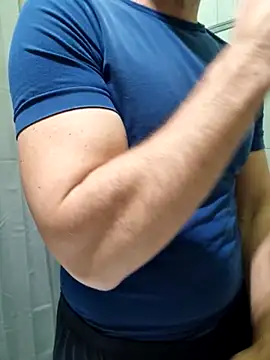 giovan2020 online show from December 2025 10:13:01 PM