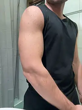 giovan2020 online show from December 2025 07:57:02 AM