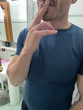 giovan2020 online show from April 2026 08:48:01 PM