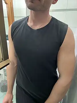 giovan2020 online show from March 2026 10:46:02 PM