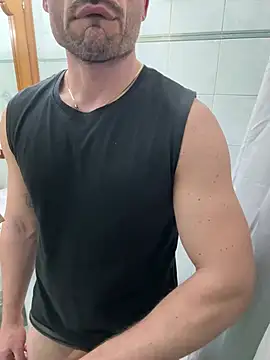 giovan2020 online show from March 2026 10:33:02 PM