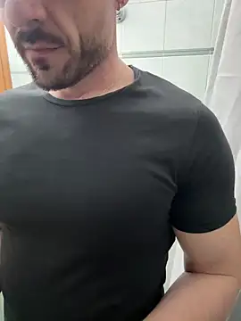 giovan2020 online show from April 2026 09:16:02 PM