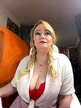 Snapshot of Sweet-blonde chatting on October 2025 11:09:01 AM Sweet-blonde online show from October 2025 11:09:01 AM