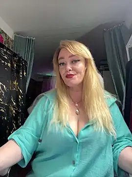 Sweet-blonde online show from March 2026 07:24:02 PM