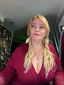 Sweet-blonde online show from April 2026 10:05:02 PM