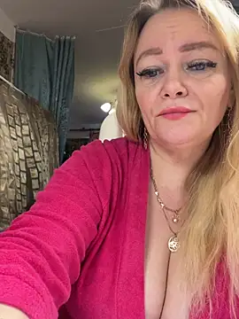 Sweet-blonde online show from January 2026 11:28:01 AM