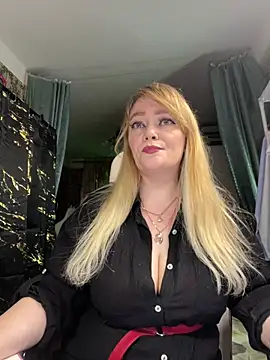 Sweet-blonde online show from March 2026 09:52:01 PM