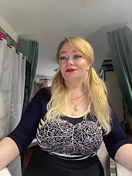 Sweet-blonde online show from March 2026 01:36:01 PM