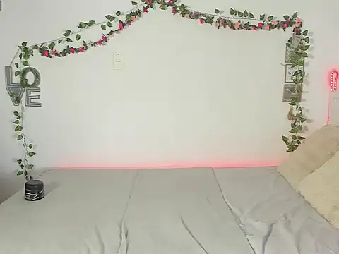 michell anyeli online show from October 2025 11:25:01 PM