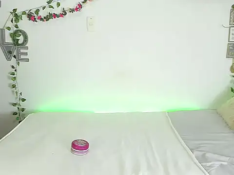 michell anyeli online show from November 2025 11:19:02 PM